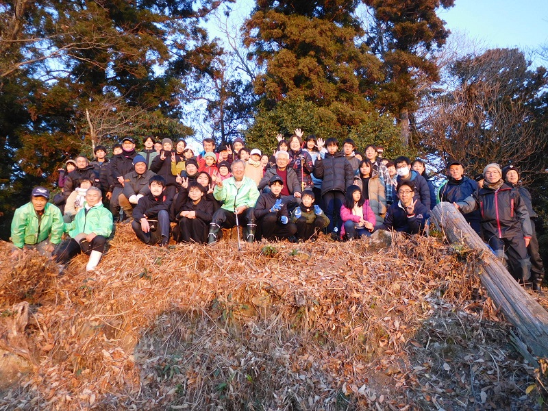 初日にちかう会（文殊岳）